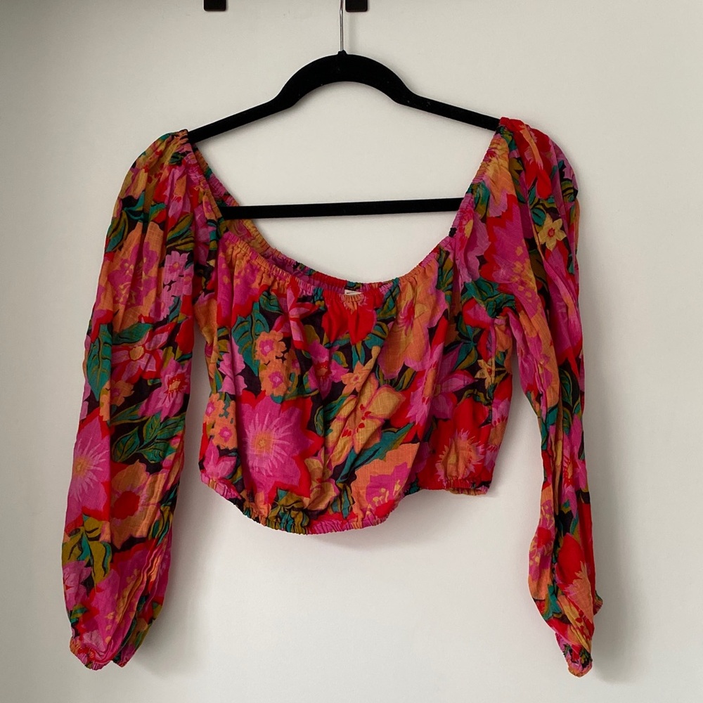 Billa Bong size large Floral Pink Off-Shoulder Crop Top